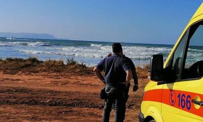 Τραγωδία στην Πύλο: Πνίγηκε 72χρονος στην παραλία της Φοινικούντας