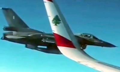 Κινηματογραφικές σκηνές πάνω από την Πελοπόννησο – Μαχητικά F-16 προσεγγίζουν ύποπτο Airbus (video)