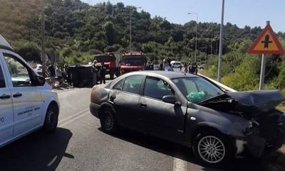 Μεσσηνία: Σφοδρή μετωπική σύγκρουση δύο οχημάτων με τέσσερις τραυματίες