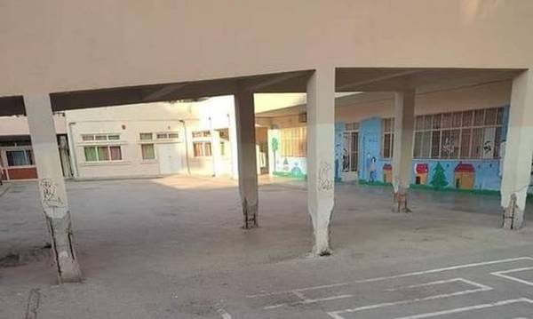 Κόρινθος: Ρωγμές και πεσμένοι σοβάδες στο 12ο δημοτικό σχολείο - Παρέμβαση Τσελέντη (photos -video)