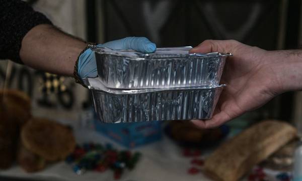 Δήμος Καλαμάτας: Διανομή κρέατος σε άπορες οικογένειες για τις γιορτές