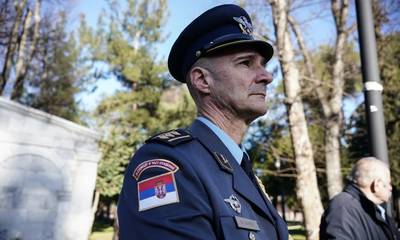 Μάριος Τουρούτσικας: Ο Σέρβος πιλότος που βρέθηκε στην κηδεία του υποσμηναγού στην Τρίπολη