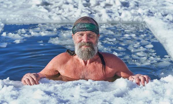 Wim Hof: Ποιος είναι ο «Iceman» που μυεί τους celebrities στην κρυοθεραπεία