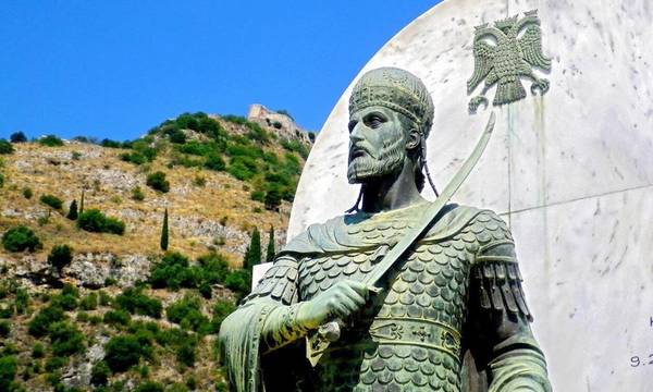 Ποιός ήταν ο 48χρονος Αυτοκράτορας Κωνσταντίνος ΙΑ’ Παλαιολόγος; Γεννήθηκε σαν σήμερα