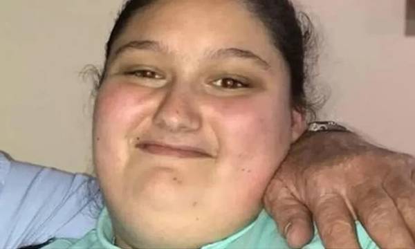 Πατέρας κρίθηκε ένοχος για τον θάνατο της 16χρονης κόρης του επειδή την άφησε να γίνει παχύσαρκη