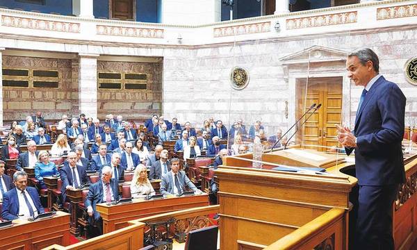 Χάνει έδρες η ΝΔ - Δείτε τι αναμένεται στους νομούς της Πελοποννήσου