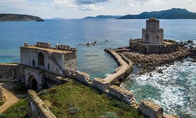 Μεθώνη: Ταξιδεύοντας στα κάστρα της Ελλάδας με το φωτογραφικό λεύκωμα του ΕΟΤ!