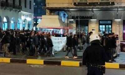 Τέμπη: Διαμαρτυρία και πορεία στην Πάτρα για το πολύνεκρο δυστύχημα
