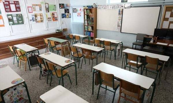 Πέλλα: Άγνωστοι έκλεψαν  14 χιλιάδες ευρώ που προορίζονταν για σχολικές εκδρομές