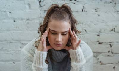 Έρευνα: Οι πάσχοντες από ημικρανία έχουν περισσότερες πιθανότητες να υποφέρουν από άγχος