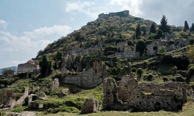 Ακούτε σειρήνες; - ΕΦΑΛΑΚ: Άσκηση πυρασφάλειας στον αρχαιολογικό χώρο Μυστρά
