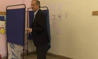 Εκλογές 2023: Ψήφισε στην Πύλο ο Αντώνης Σαμαράς
