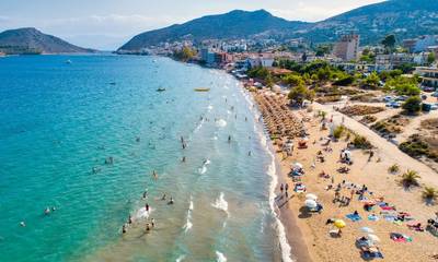 Ένας στους δύο Έλληνες δεν θα πάει διακοπές φέτος