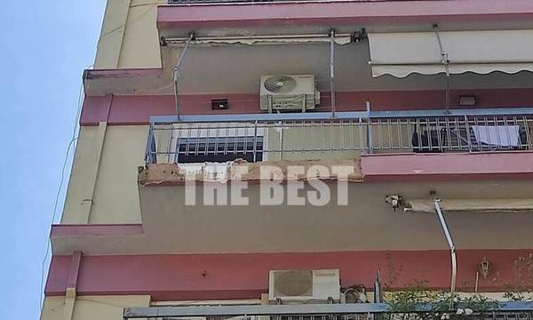 Έπεσε μπαλκόνι πολυκατοικίας στην Πάτρα (photos)
