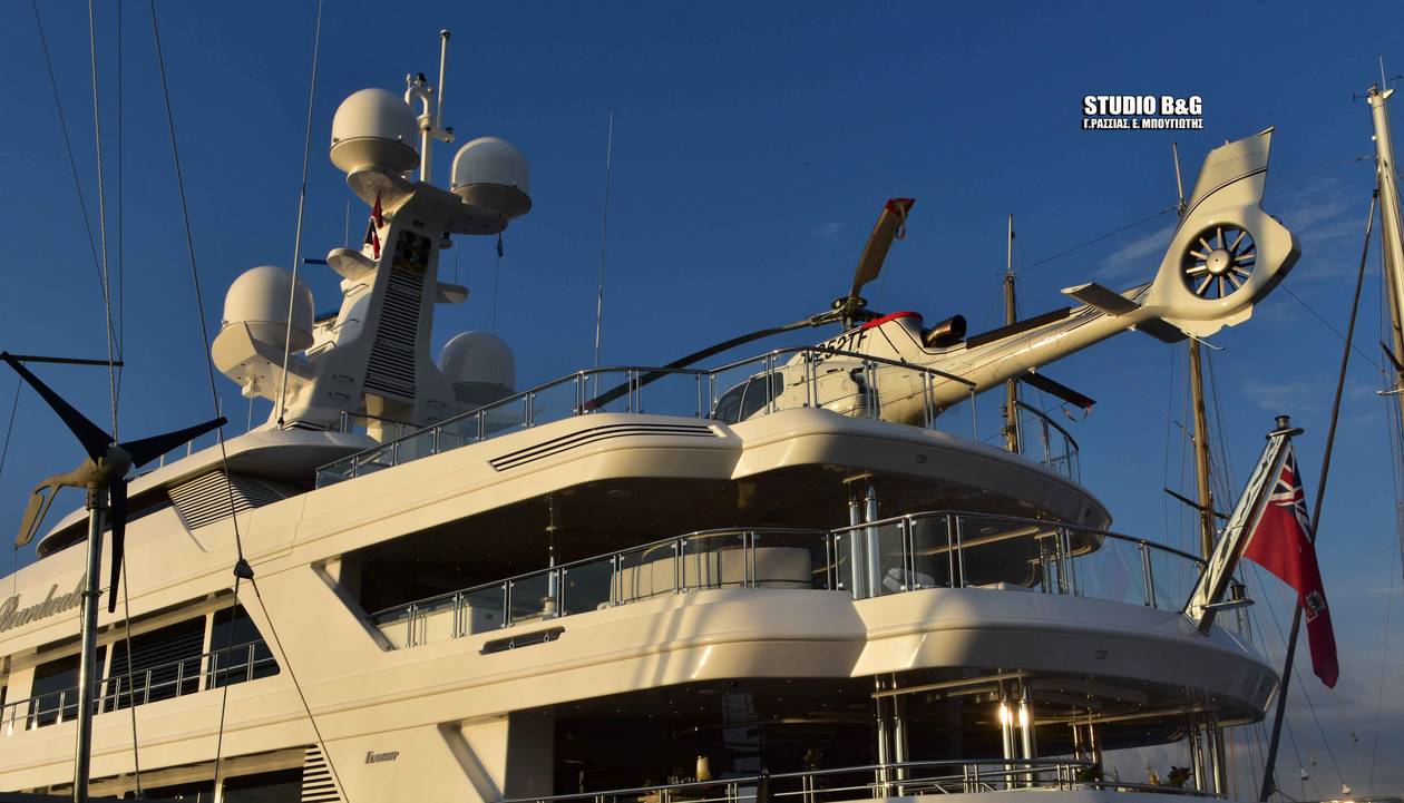 https://cdn.np-media.gr/media/news/2023/06/11/90743/photos/snapshot/-----super-yacht-Boardwalk-4.jpg