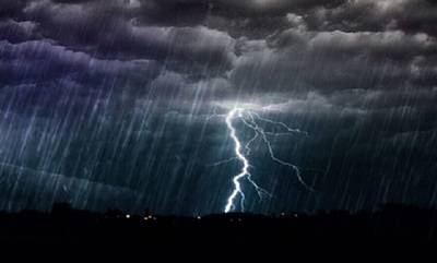Καιρός: Έπεσαν 2.400 κεραυνοί - Στο Γεράκι Λακωνίας το μεγαλύτερο ύψος βροχής στη χώρα!