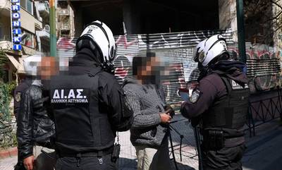 Θεσσαλονίκη: Δύο συλλήψεις για σεξουαλική και λεκτική επίθεση