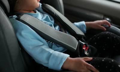 Πάτρα: Πώς «κλειδώθηκε» το δίχρονο παιδί μέσα στο αυτοκίνητο των γονιών του (video)