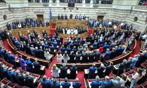 Με 32 βουλευτές η Πελοπόννησος στη Βουλή, σε ΝΔ, ΣΥΡΙΖΑ, ΠΑΣΟΚ, ΚΚΕ, ΣΠΑΡΤΙΑΤΕΣ, ΝΙΚΗ 
