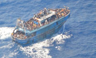 New York Times: «Όλοι ήξεραν ότι το πλοίο ήταν καταδικασμένο και κανείς δεν βοήθησε»
