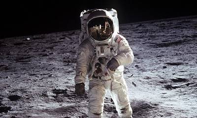 Απόλλων 11: Η πρώτη προσεδάφιση ανθρώπου στη Σελήνη