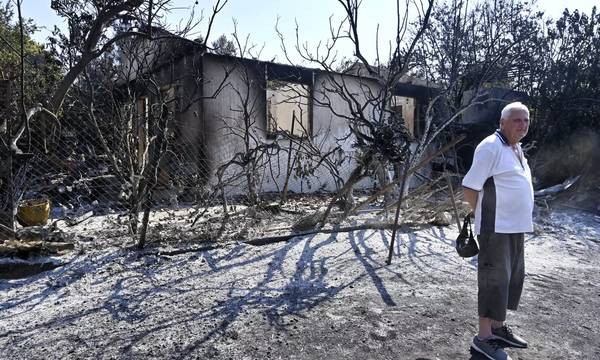 Φωτιά στο Λουτράκι: Σε κατάσταση έκτακτης ανάγκης κηρύχθηκε ο Δήμος