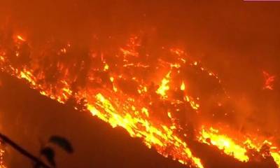 Φωτιά στο Αίγιο: Εκκενώνεται το χωριό Τράπεζα - «Εκκενώστε προς Ακράτα»