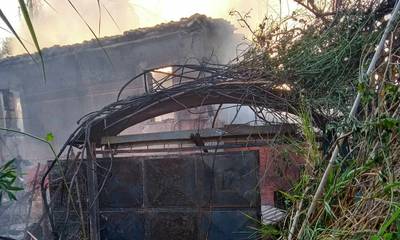 Τραγωδία στο Αίγιο: Γυναίκα βρέθηκε απανθρακωμένη σε σπίτι που είχε πιάσει φωτιά