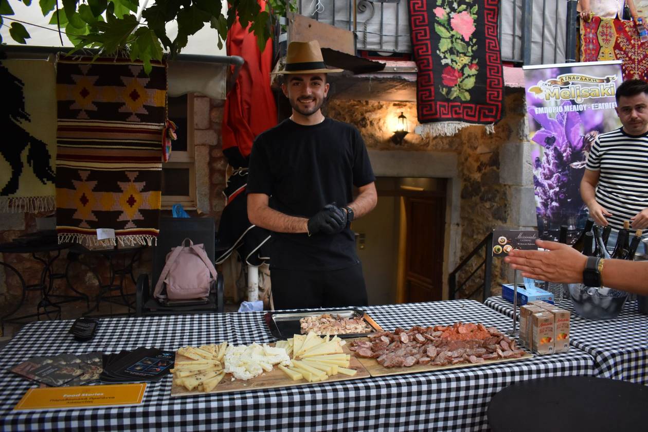 https://cdn.np-media.gr/media/news/2023/08/01/93281/photos/snapshot/Geraki_Food-Festival-28-scaled.jpg