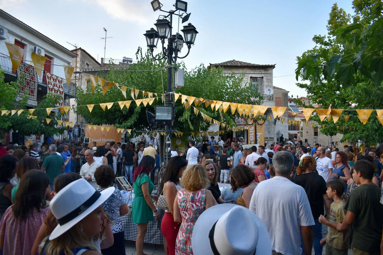 https://cdn.np-media.gr/media/news/2023/08/01/93281/photos/snapshot/Geraki_Food-Festival-8-scaled.jpg