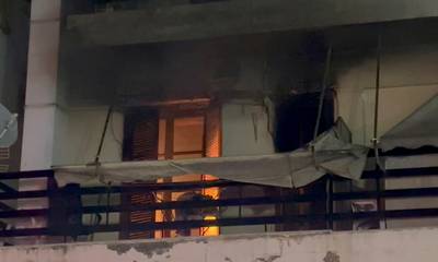 Φωτιά σε διαμέρισμα στο κέντρο της Σπάρτης - Πρόλαβε τα χειρότερα η Πυροσβεστική (video)