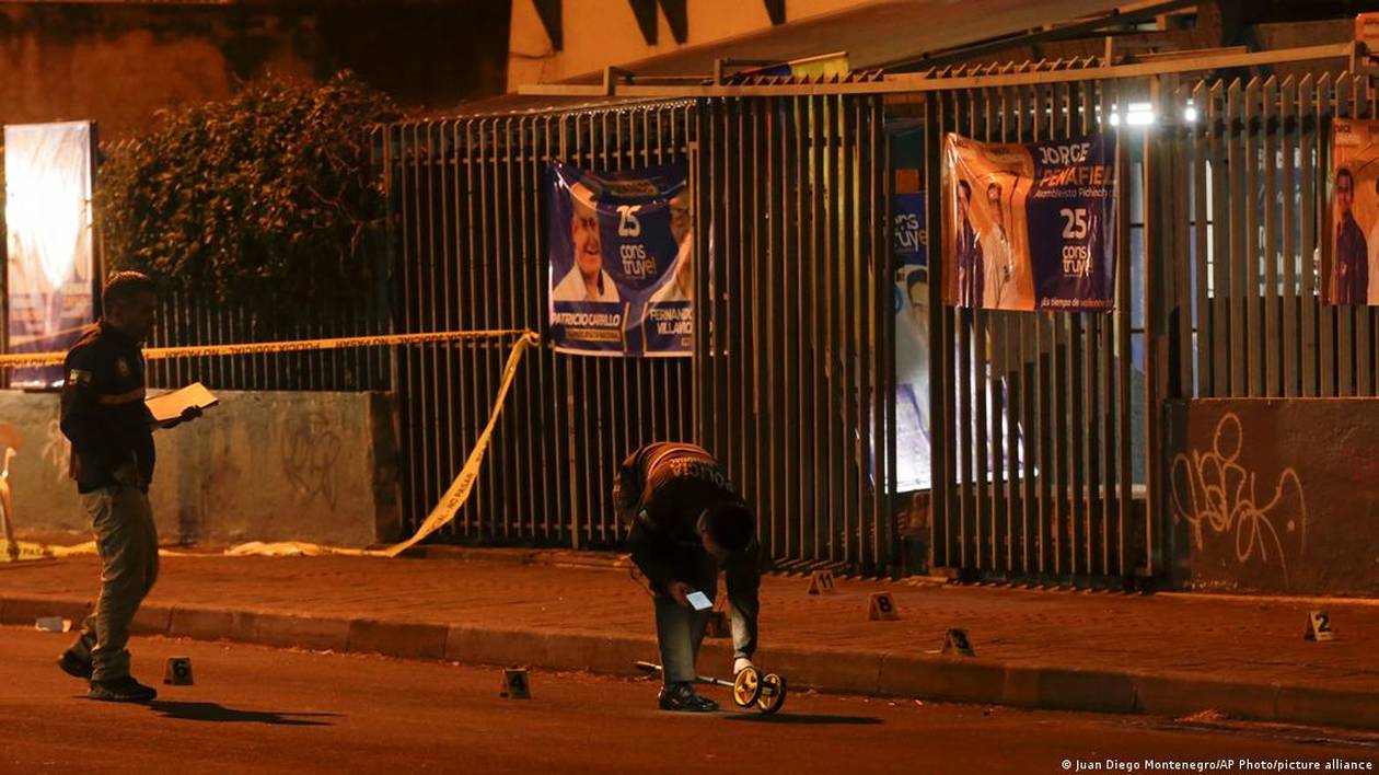 https://cdn.np-media.gr/media/news/2023/08/10/93720/photos/snapshot/ecuador-presidential-candidate-shot-dead-2.jpg