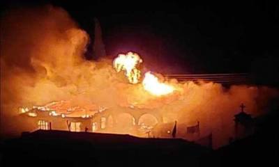 Τρίπολη: Κάηκε ολοσχερώς το μετόχι της Μονής Παναγίας στην Κανδήλα