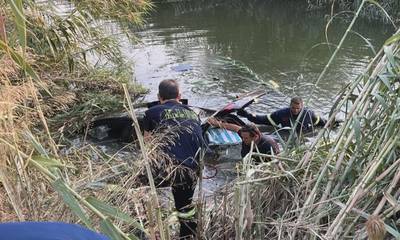 Αυτοκίνητο έπεσε σε ποτάμι στην Καλαμάτα - Σώος ο οδηγός (photos)