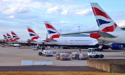 Καθυστερήσεις πτήσεων σε όλη την Ευρώπη λόγω του «μπλακ άουτ» στη Βρετανία