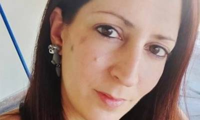 Θρήνος για την 41χρονη Όλγα που είχε ξυλοκοπηθεί βάναυσα από τον σύντροφό της στην Αργυρούπολη