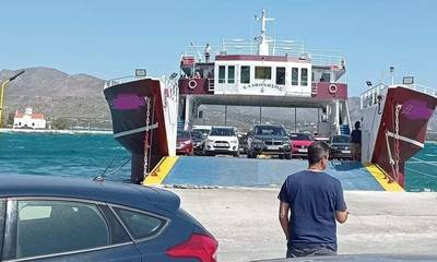 Μηχανική βλάβη σε επιβατηγό – οχηματαγωγό πλοίο στην Ελαφόνησο (photos)