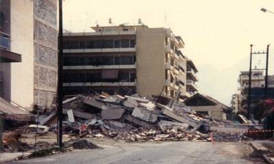 13 Σεπτεμβρίου 1986 – Η ημέρα που ο εγκέλαδος ισοπέδωσε την Καλαμάτα (photos - video)