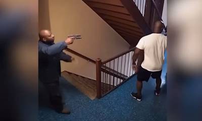 Σοκαριστικό βίντεο: Γείτονας δολοφόνησε πατέρα και γιο επειδή έκαναν φασαρία