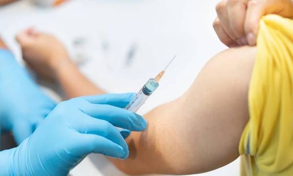Γρίπη, πνευμονιόκοκκος: Πότε είναι η σωστή στιγμή για το εμβόλιο