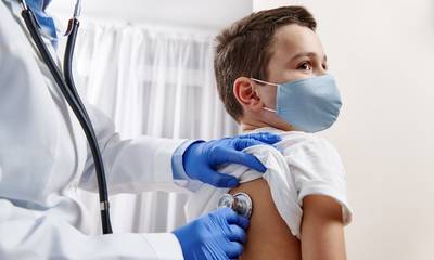Συναγερμός για τον ιό κοξάκι στη Λάρισα: Έχουν νοσήσει 41 παιδιά