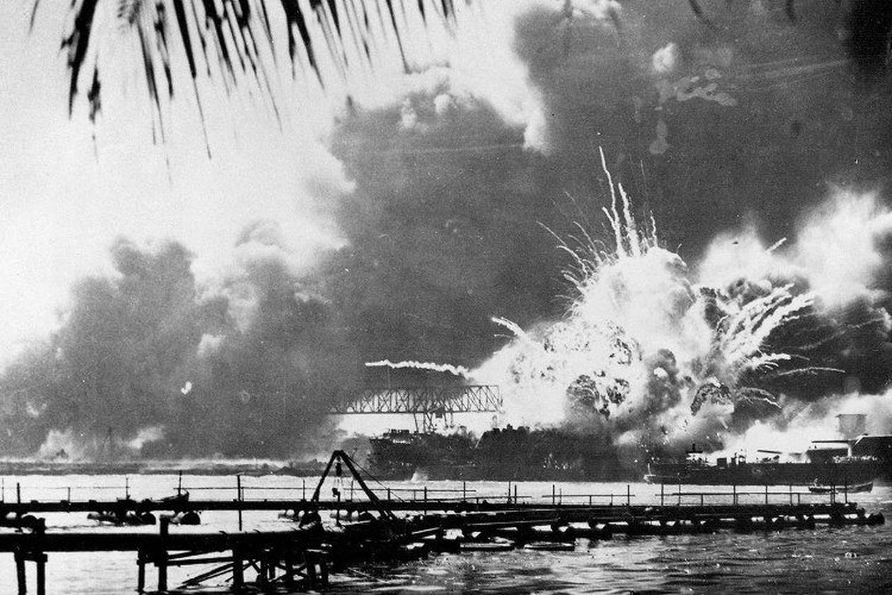 https://cdn.np-media.gr/media/news/2023/11/29/98662/photos/snapshot/Pearl_Harbor-3.jpg