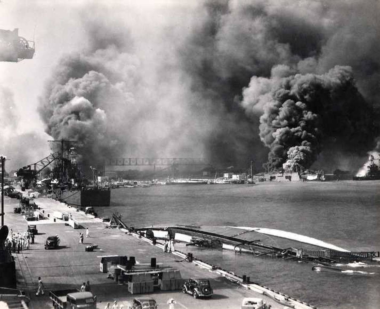 https://cdn.np-media.gr/media/news/2023/11/29/98662/photos/snapshot/Pearl_Harbor-4.jpg