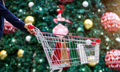 Καλάθι Χριστουγέννων: Τα προϊόντα που έχουν μπει και ποια είναι υπό συζήτηση