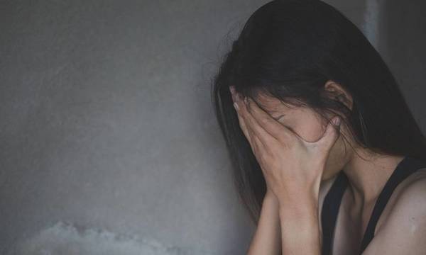 Πύργος: Ποινική δίωξη για βιασμό και εκδικητική πορνογραφία στον 32χρονο σύντροφο της 23χρονης