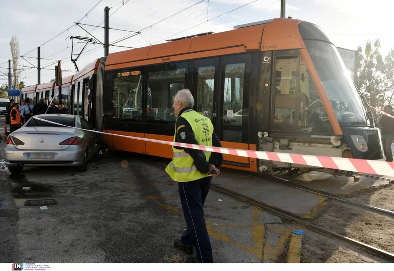 https://cdn.np-media.gr/media/news/2023/12/14/99168/photos/snapshot/tram-nekros9.jpg