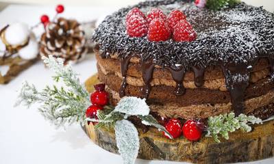 Τούρτα σοκολάτα: Tο πιο νόστιμο γλυκό των Χριστουγέννων 