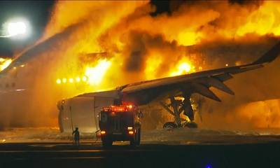 Ιαπωνία: Στις φλόγες επιβατικό αεροσκάφος με 367 επιβάτες στο αεροδρόμιο του Τόκιο (video)