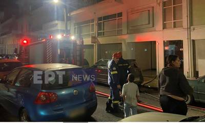 Συναγερμός στην Πυροσβεστική: Φωτιά σε διαμέρισμα στο κέντρο της Καλαμάτας (photos)