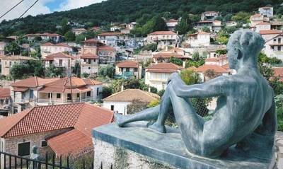 Το χωριό των... αγαλμάτων στη Μεσσηνία